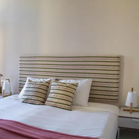 Sweet Swell Hostel *